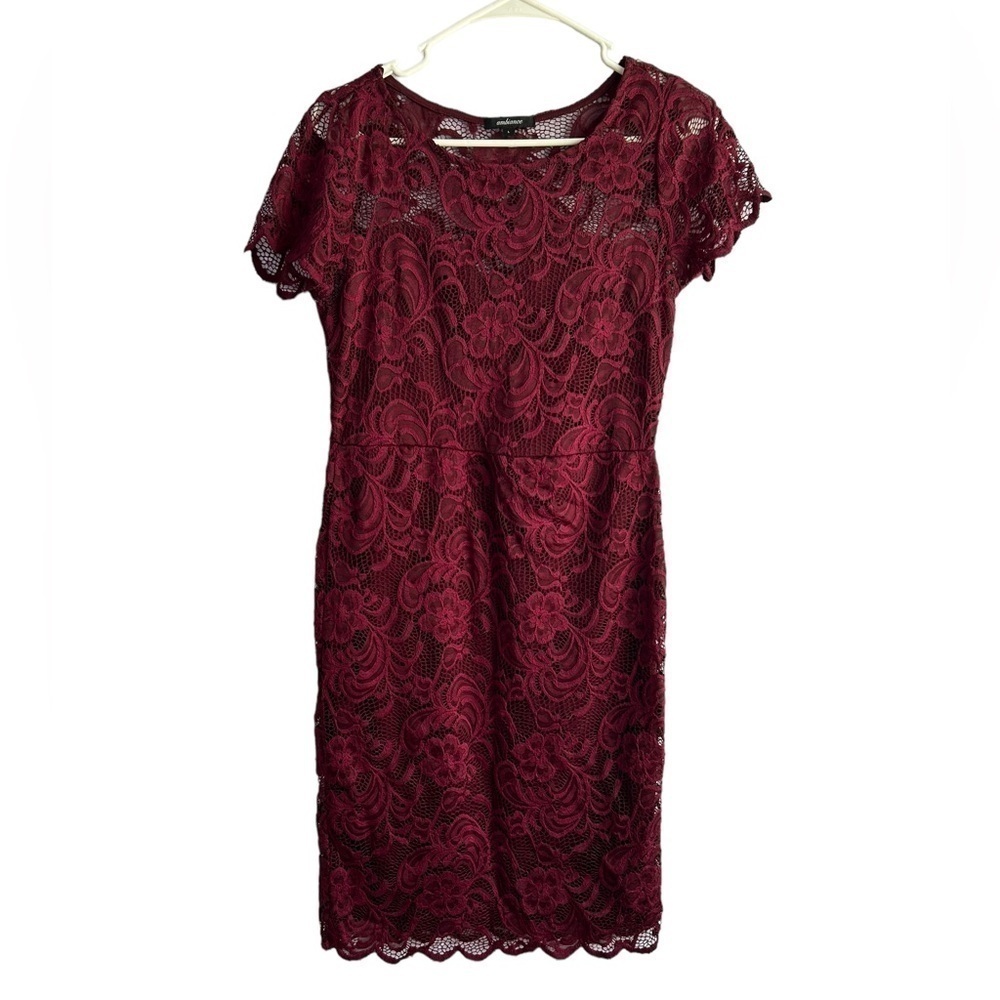Ambiance Burgundy Floral Lace Dress Short Sleeve • Size: L• Used